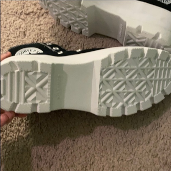 Platform Converse Chuck Taylor All Star Lugged - Picture 2 of 2